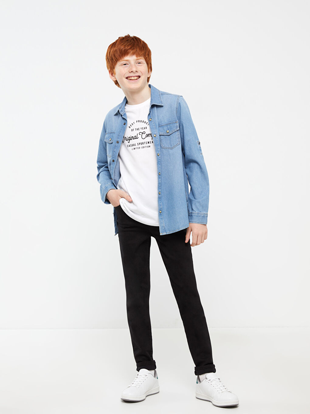 Beyaz Bisiklet Yaka Baskılı Kısa Kollu Erkek Çocuk Tişört-2