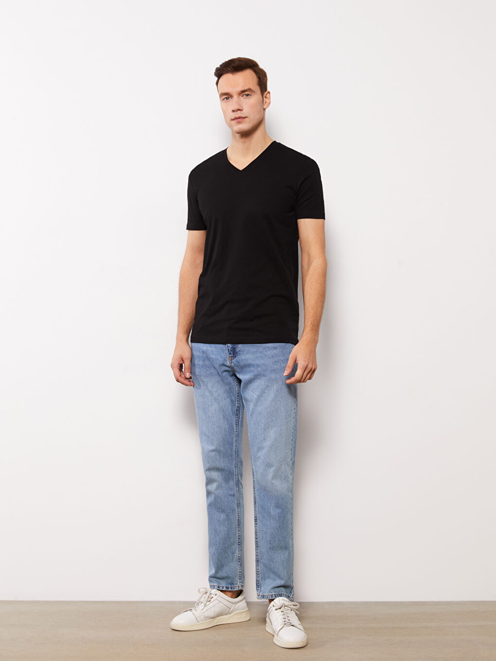 LCWAIKIKI كلاسيك تیشێرت یاخەی V قۆڵ کورت جێرسی بۆ پیاوان -S31398Z8-CVL