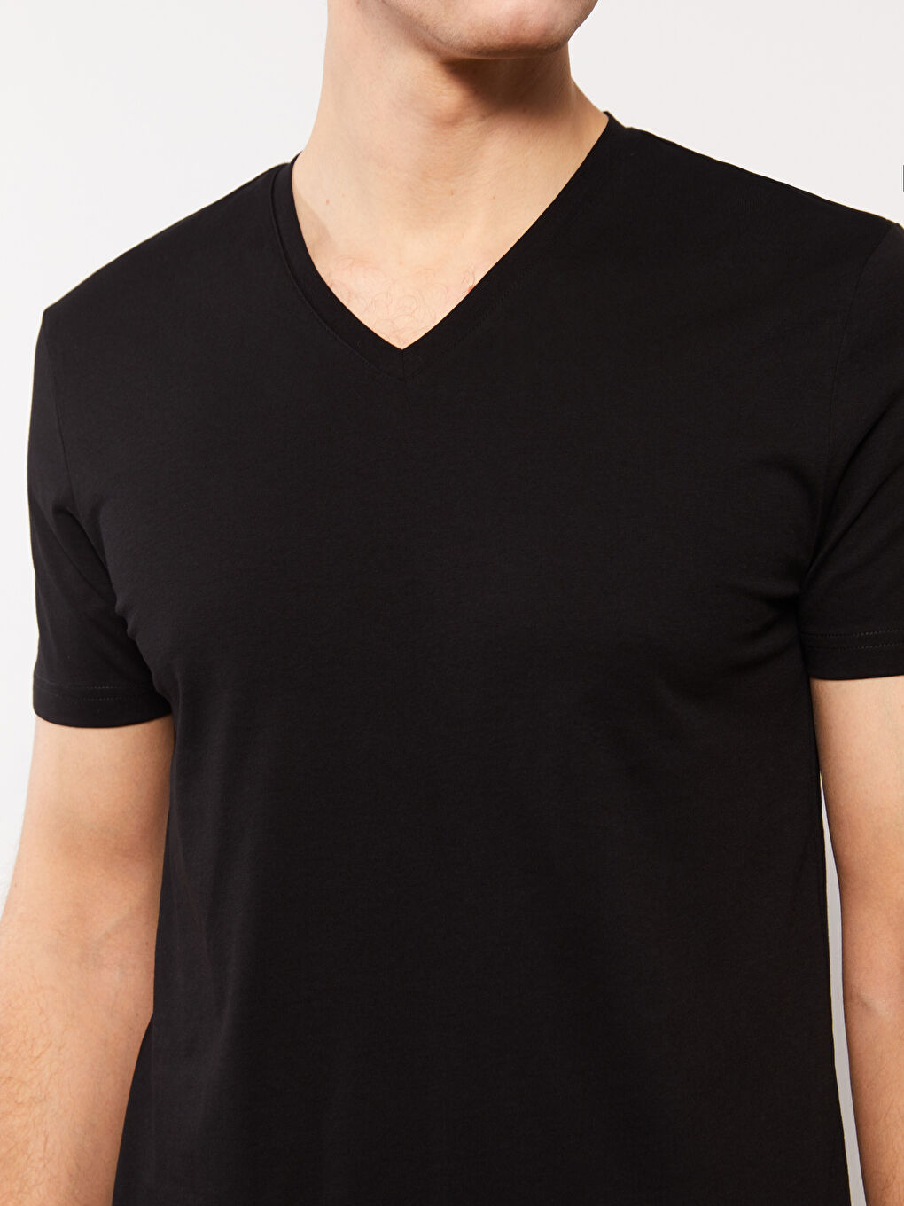 LCWAIKIKI كلاسيك تیشێرت یاخەی V قۆڵ کورت جێرسی بۆ پیاوان -S31398Z8-CVL