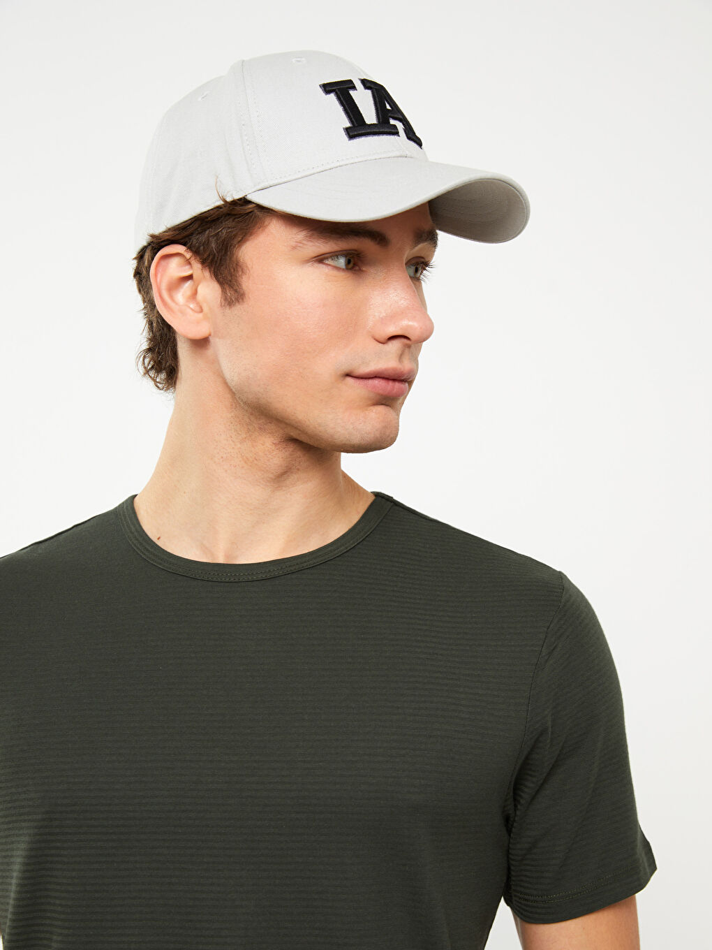 Haki Bisiklet Yaka Kısa Kollu Erkek Tişört-3