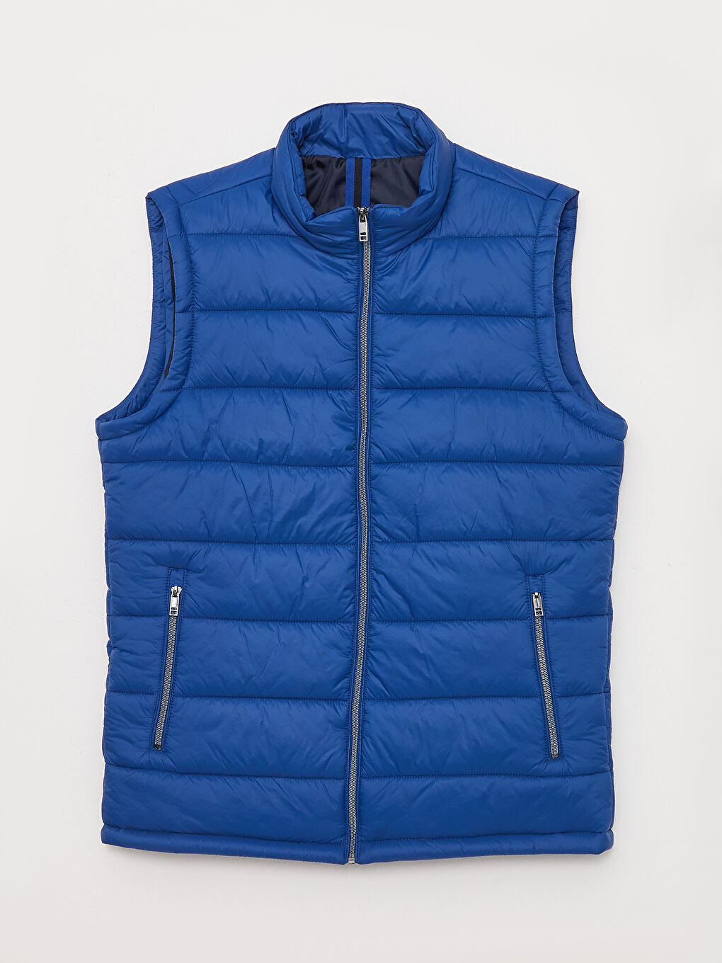 Vestă matlasată Slim Fit cu guler tip pâlnie pentru bărbați-6