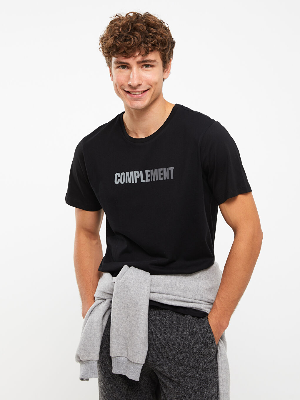 تي شيرت رجال كم قصير كول مدور مطبوع قطن ممشط