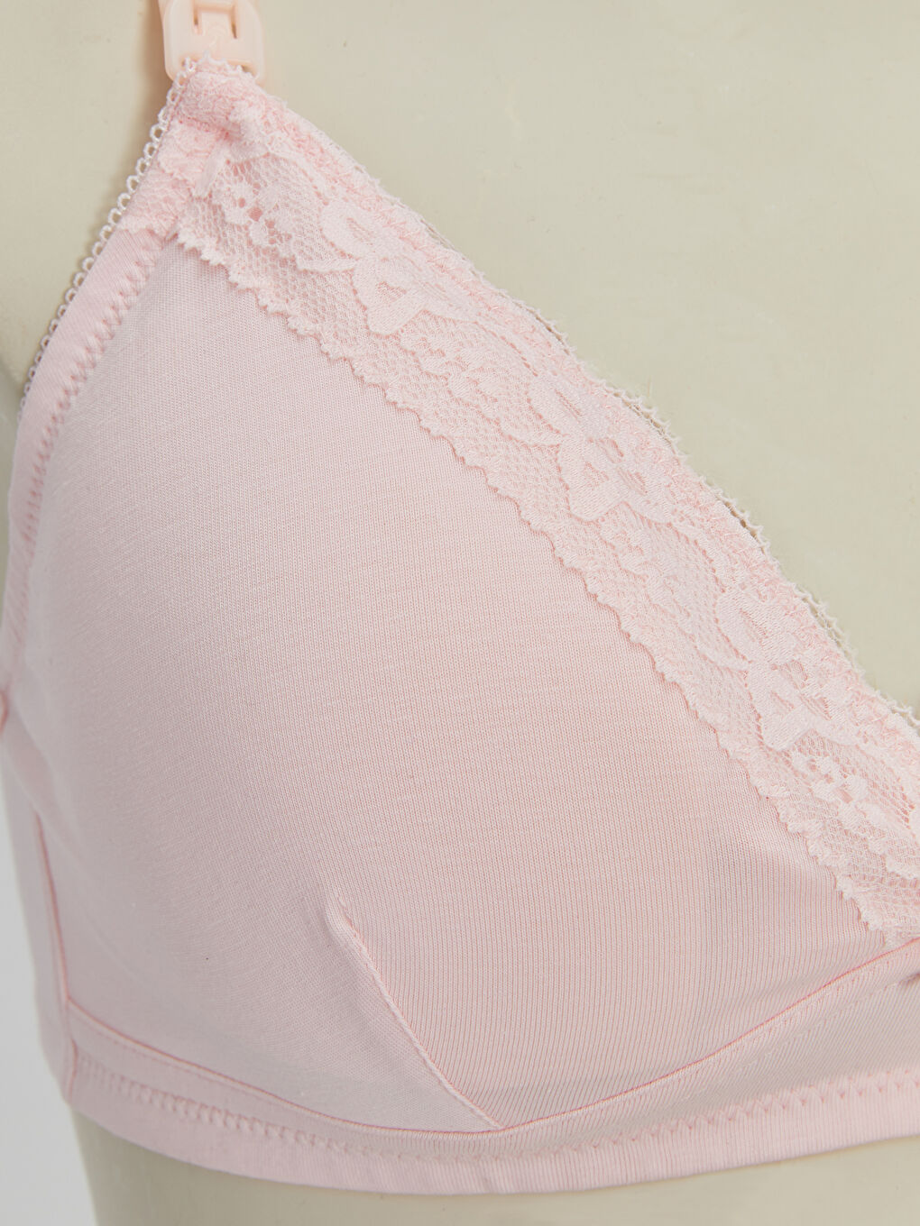 Non-wired Filling Lacy Nursing Bra-2