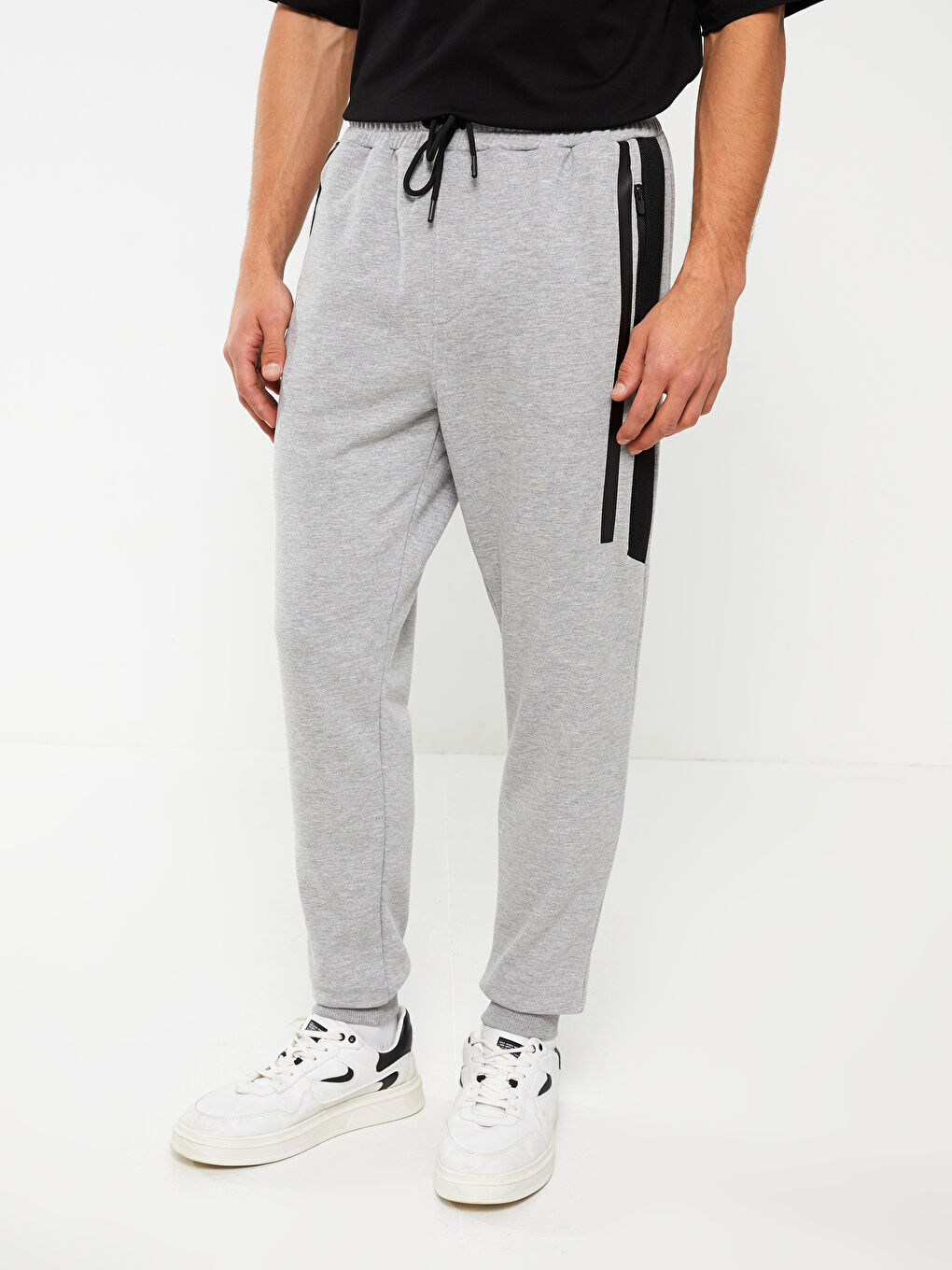 بنطلون رياضي رفيع للرجال-2