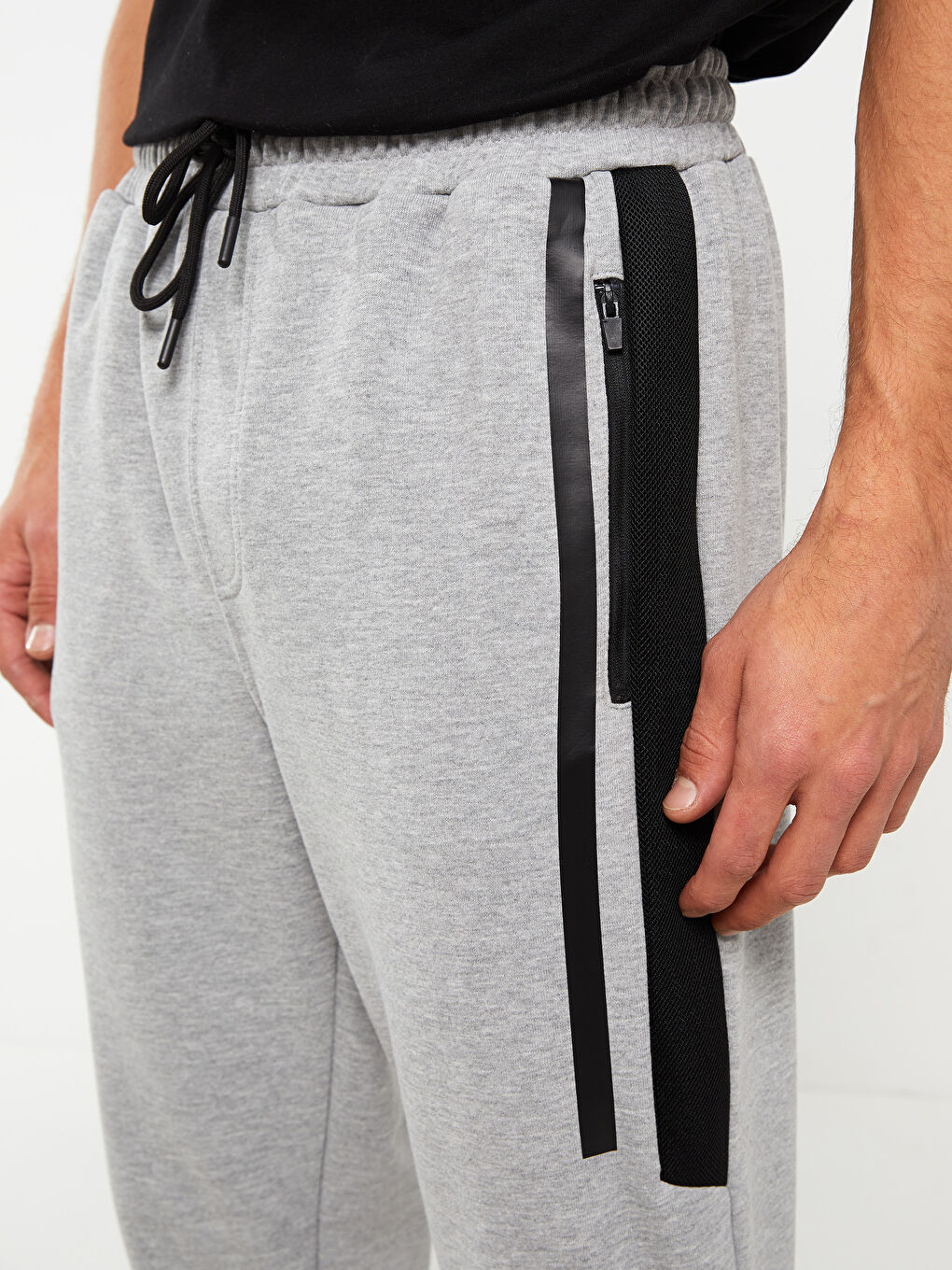 بنطلون رياضي رفيع للرجال-4