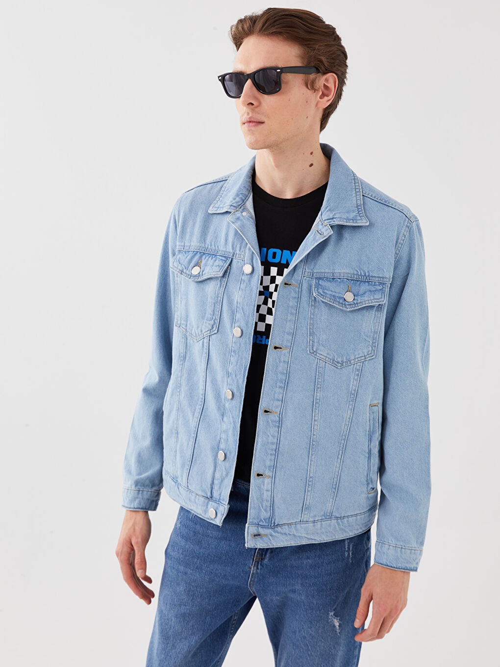 Standard Fit Men's Denim Jacket-1