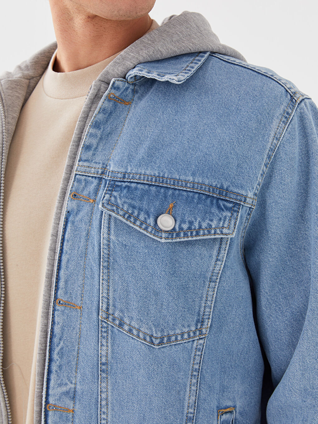 جاكيت جينز عادي بكابوش للرجال-3