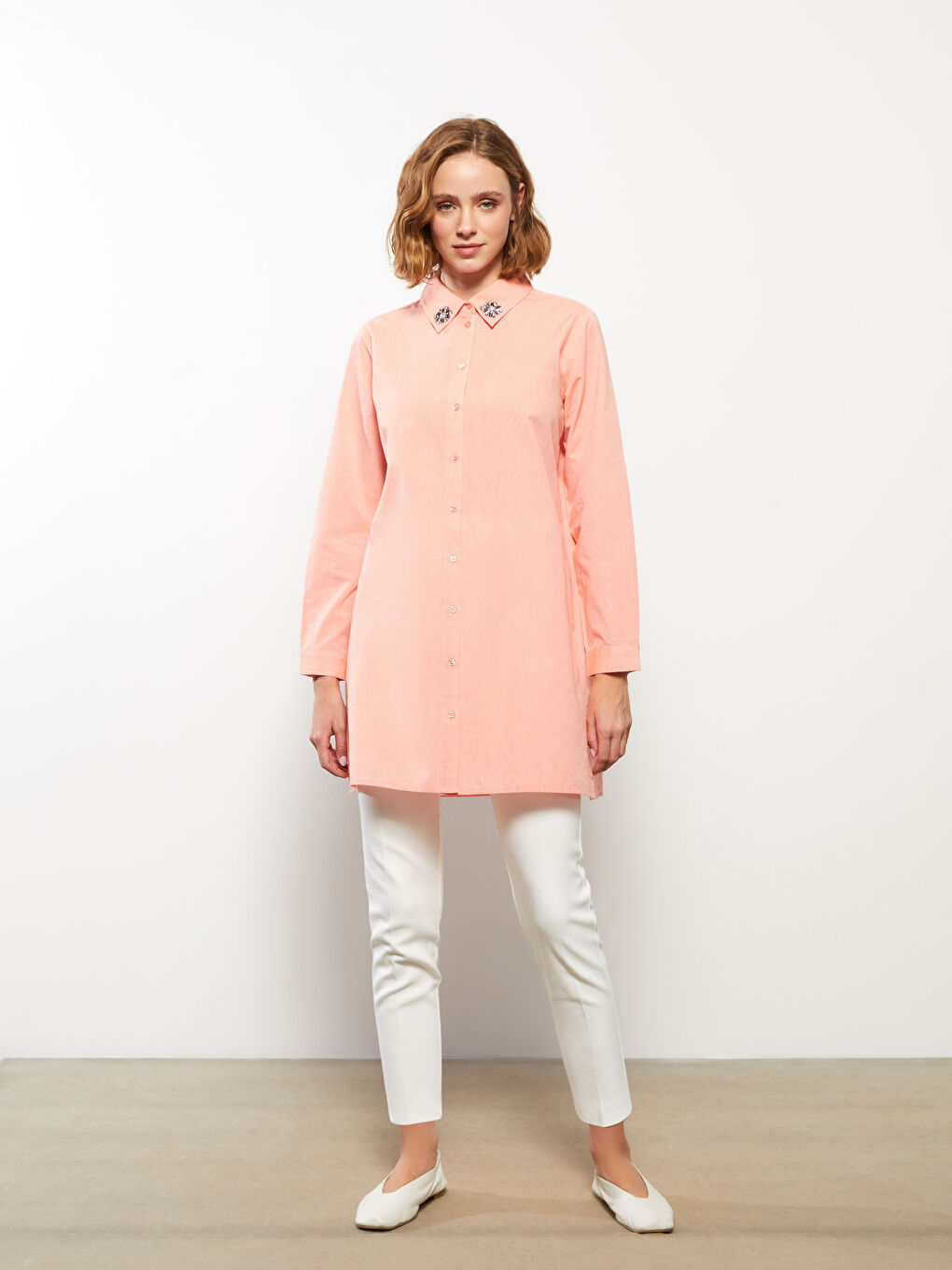 LCW Modest قميص تونيك مطرز للسيدات -S31669Z8-SUQ