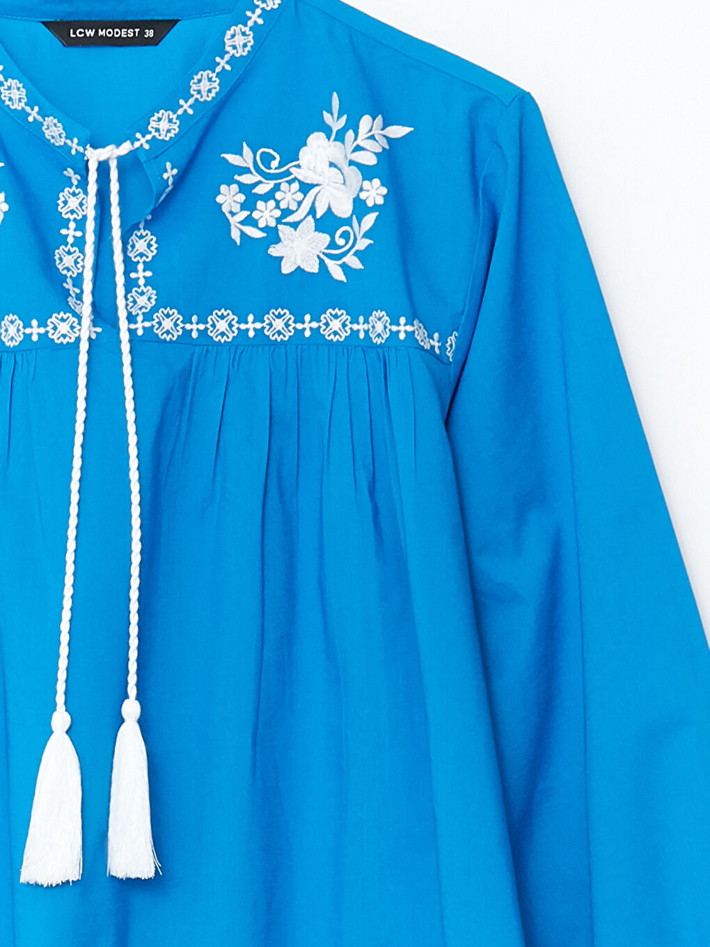 LCW Modest Bağlamalı Yaka Nakışlı Uzun Kollu Kadın Tunik -S31673Z8-SQA