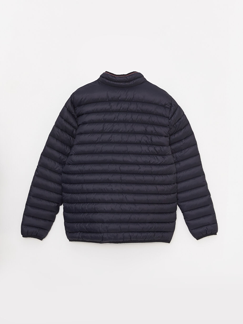 بالطو منتفخ بياقة قمع للرجال بمقاس عادي-6