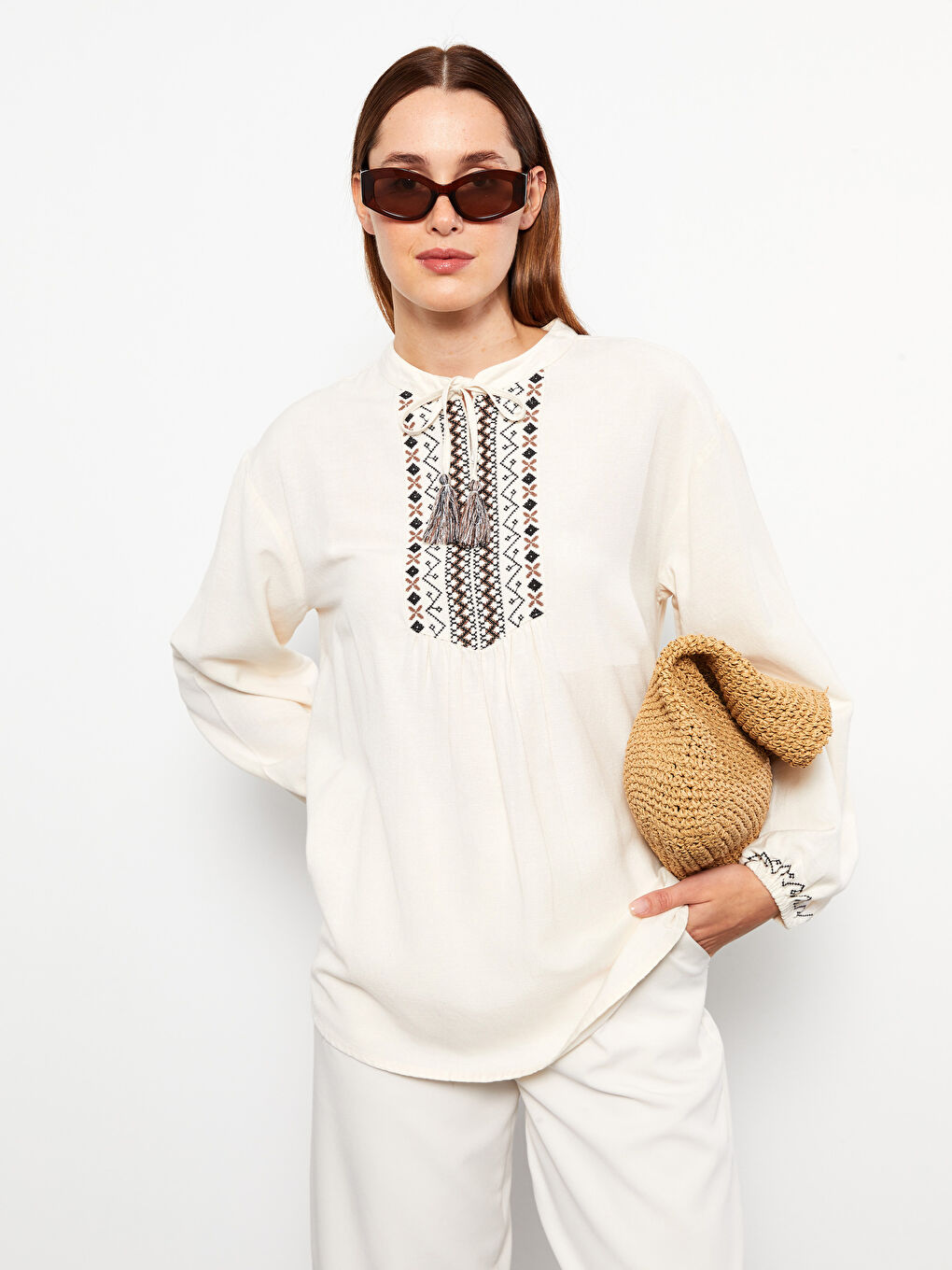 LCW Modest Bound Collar Embroidered Long Sleeve Oversize Women's Blouse -S31722Z8-S23
