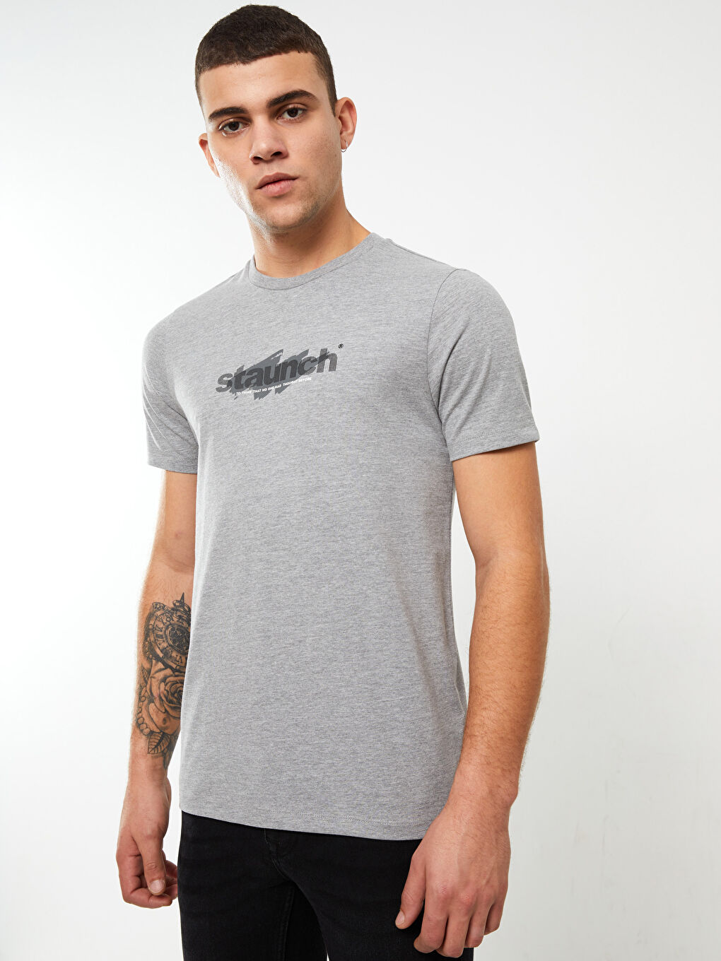 Gri Bisiklet Yaka Kısa Kollu Baskılı Penye Erkek Tişört