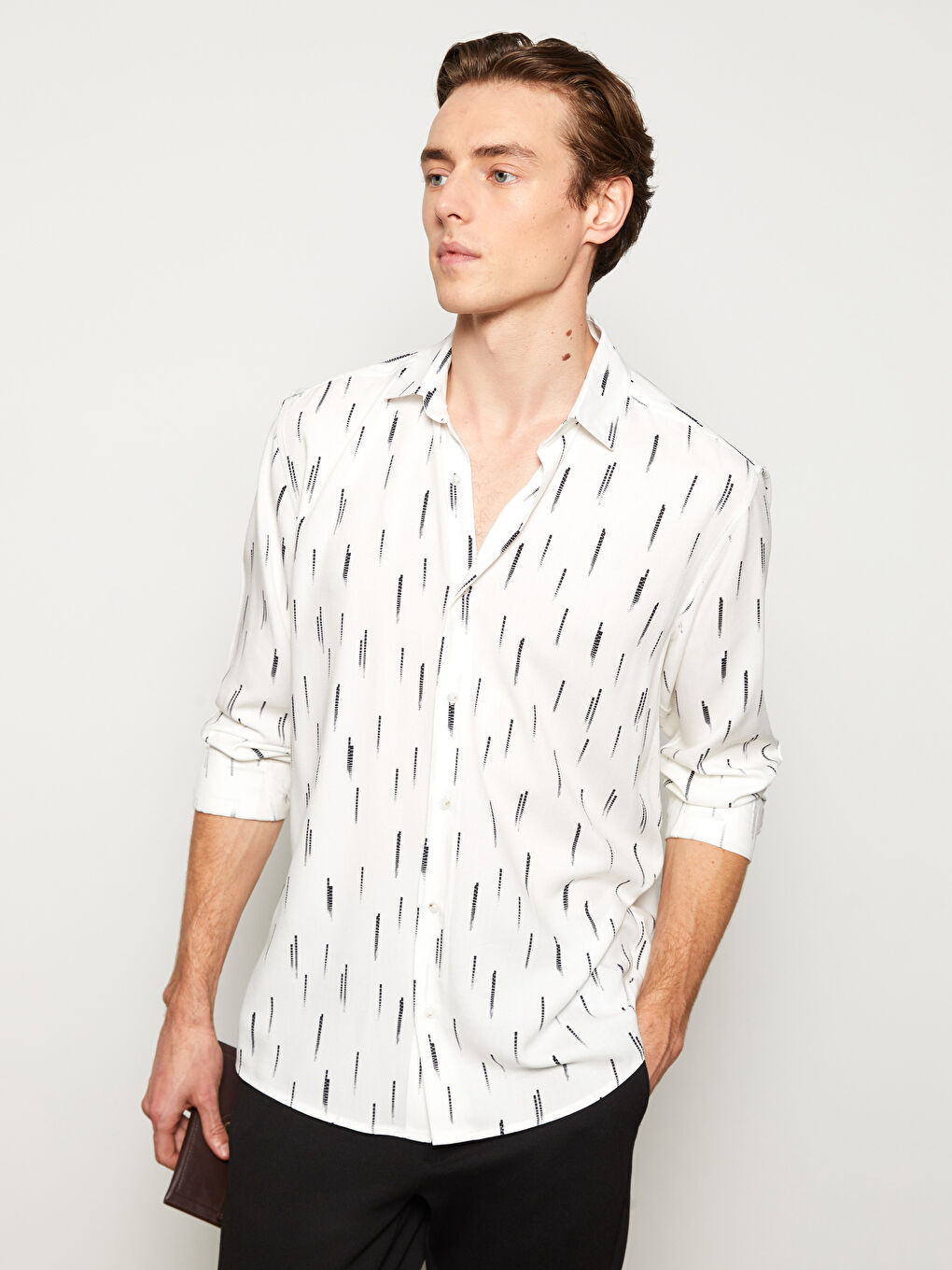 Beyaz Regular Fit Uzun Kollu Desenli Erkek Gömlek-1