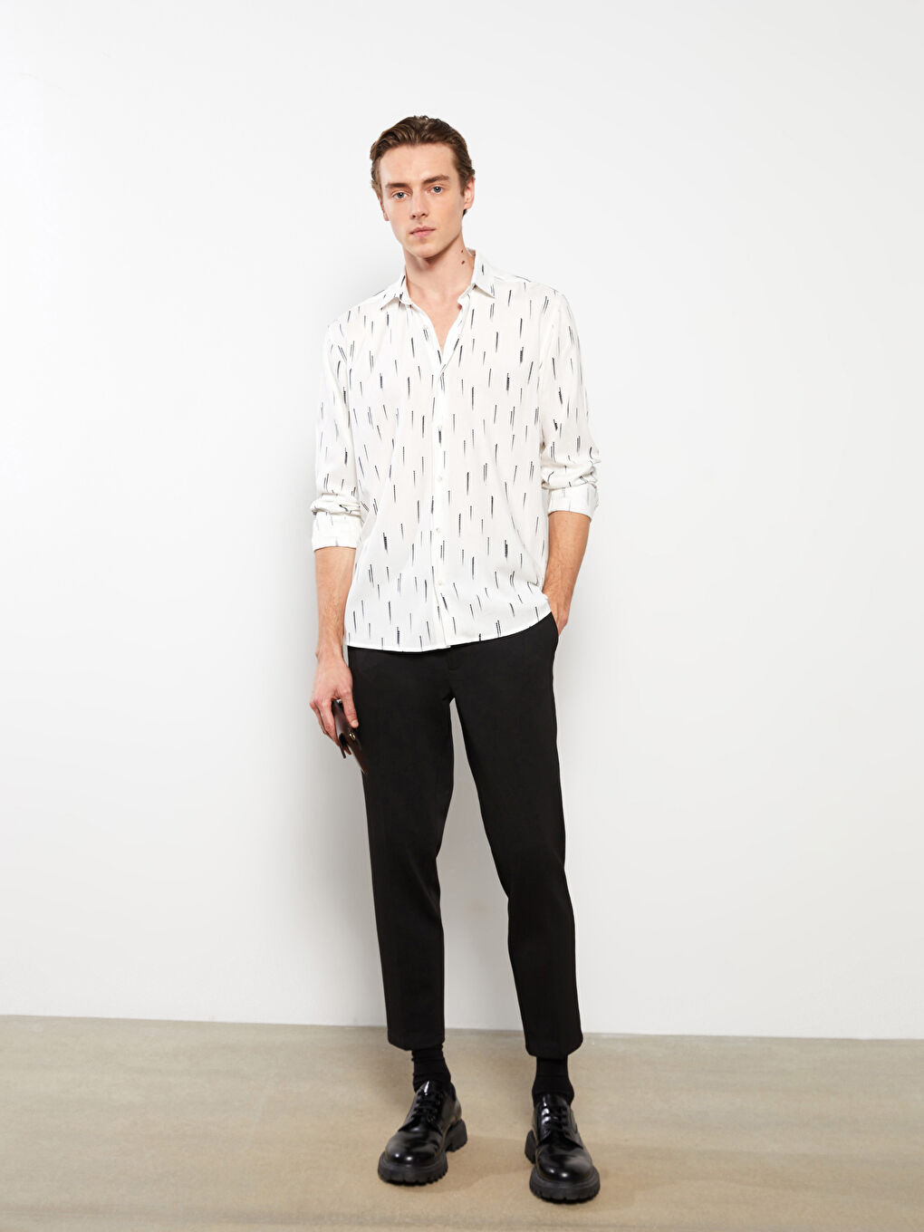 Beyaz Regular Fit Uzun Kollu Desenli Erkek Gömlek-2