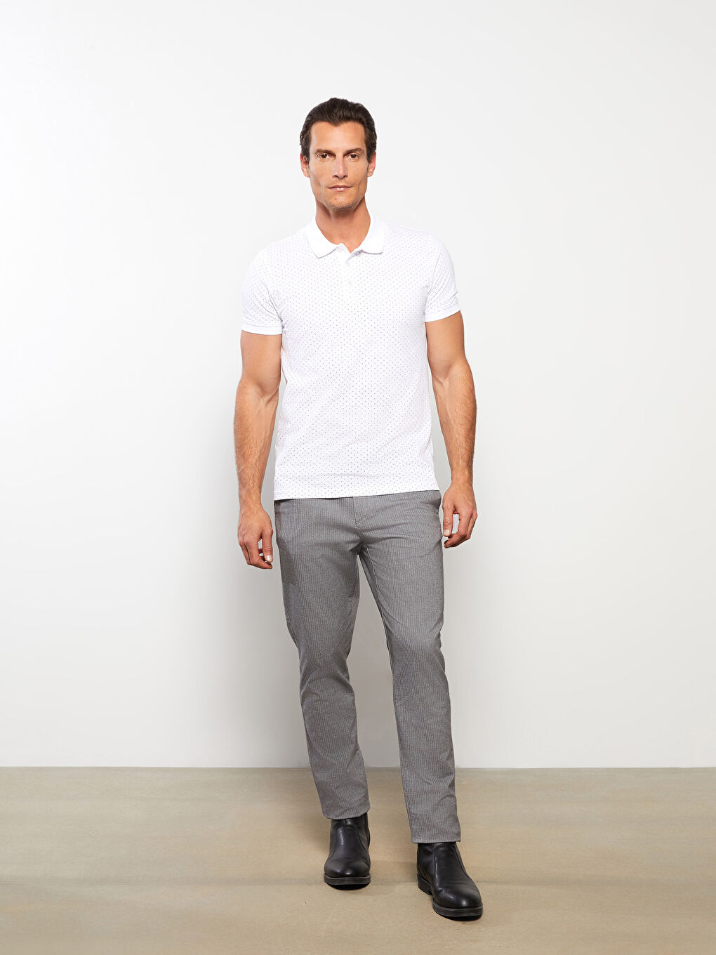 Beyaz Polo Yaka Kısa Kollu Desenli Pike Erkek Tişört-2