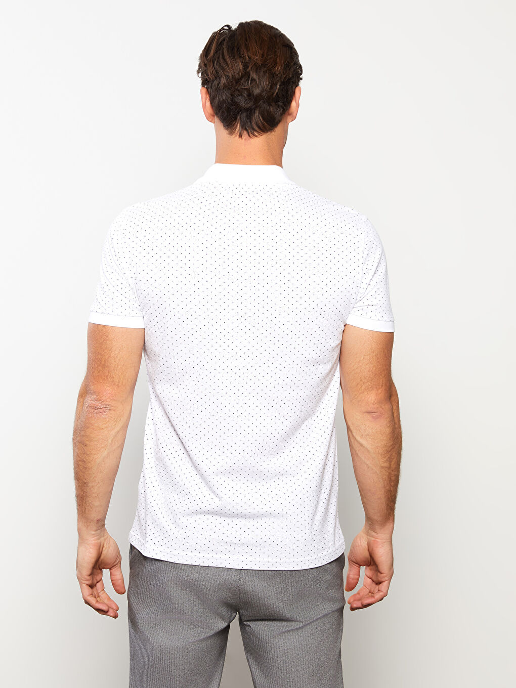 Beyaz Polo Yaka Kısa Kollu Desenli Pike Erkek Tişört-4