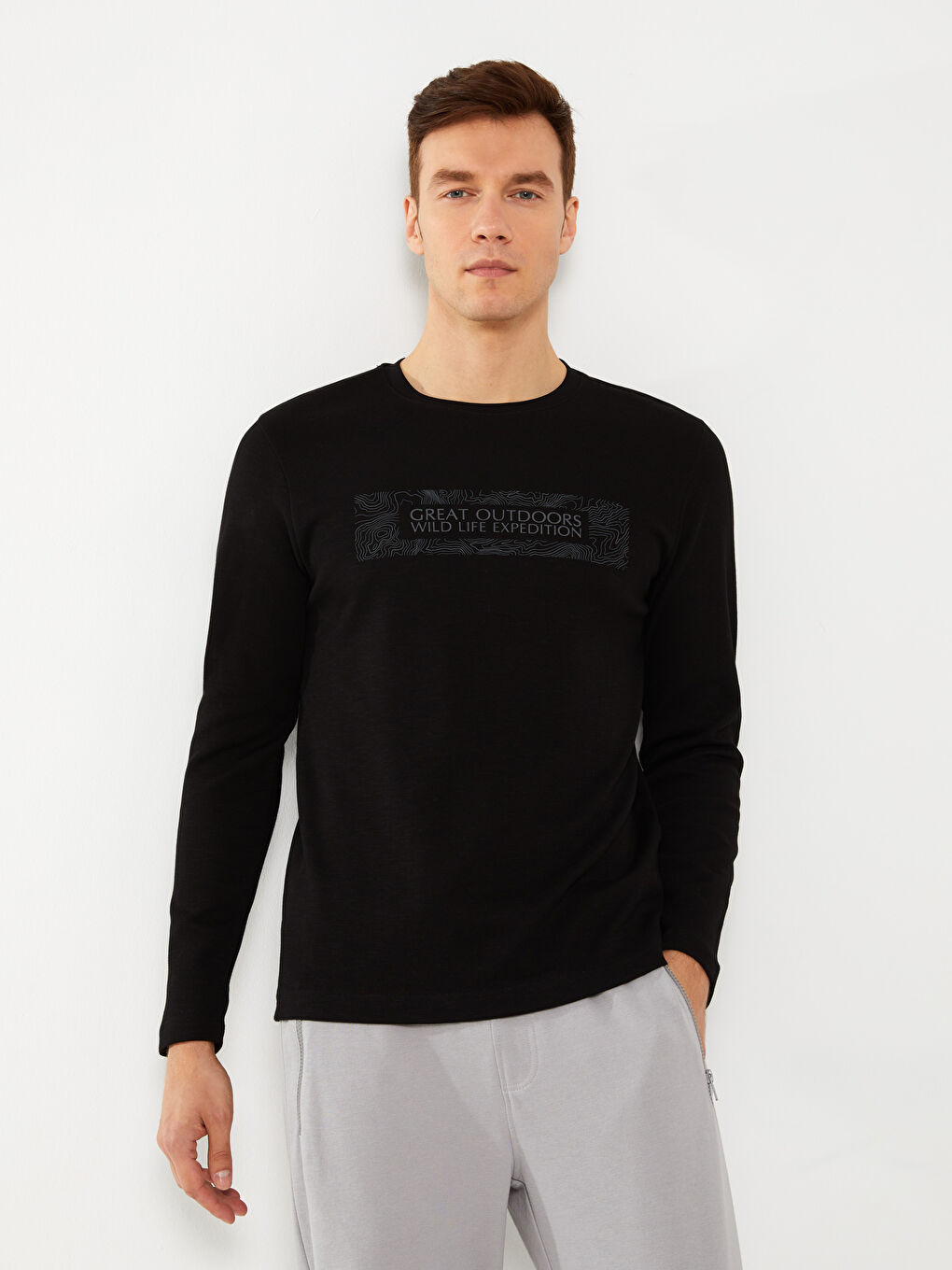 Crew Neck Long Sleeve Printed Men's Sweatshirt-1