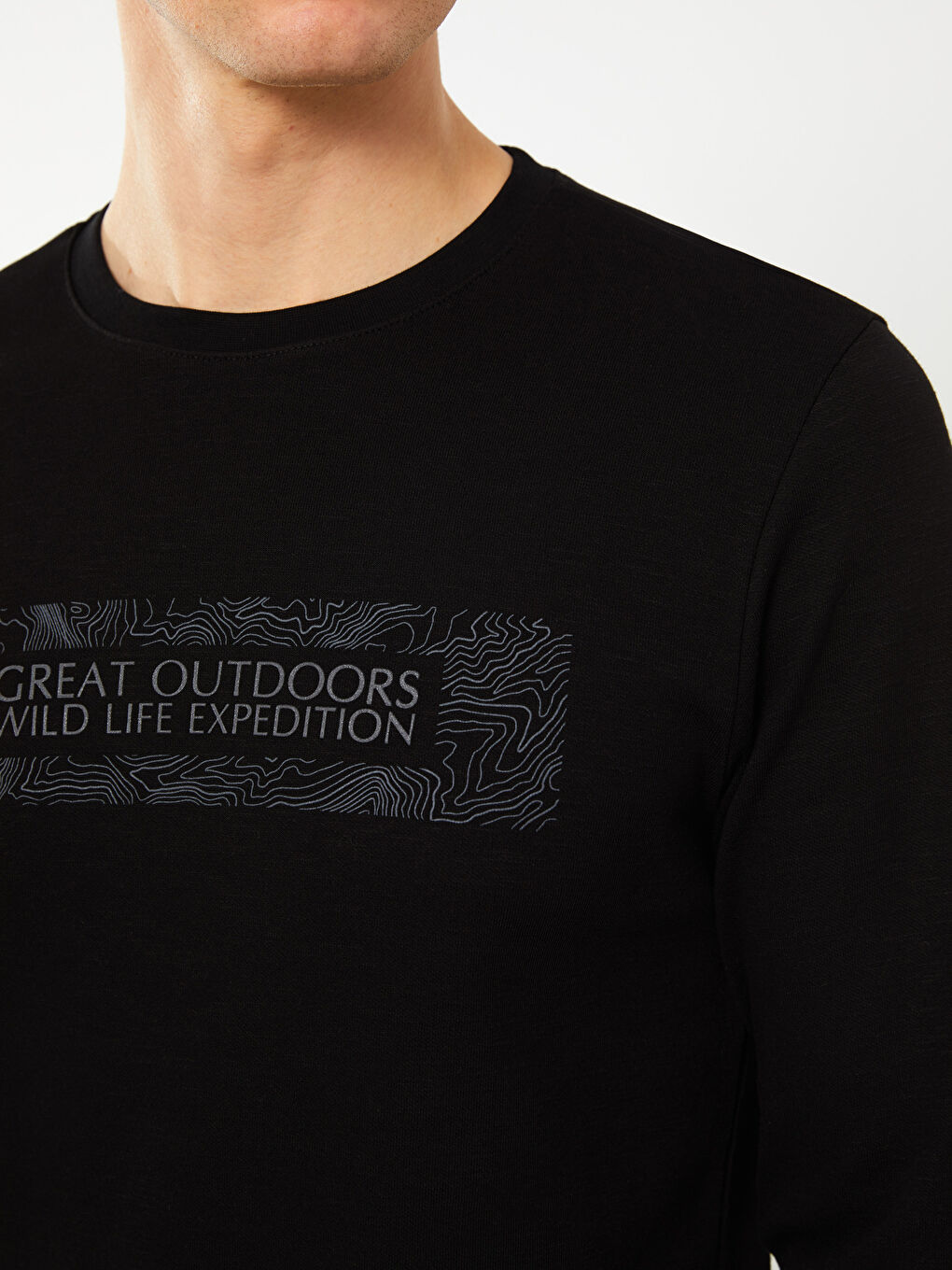 Crew Neck Long Sleeve Printed Men's Sweatshirt-3