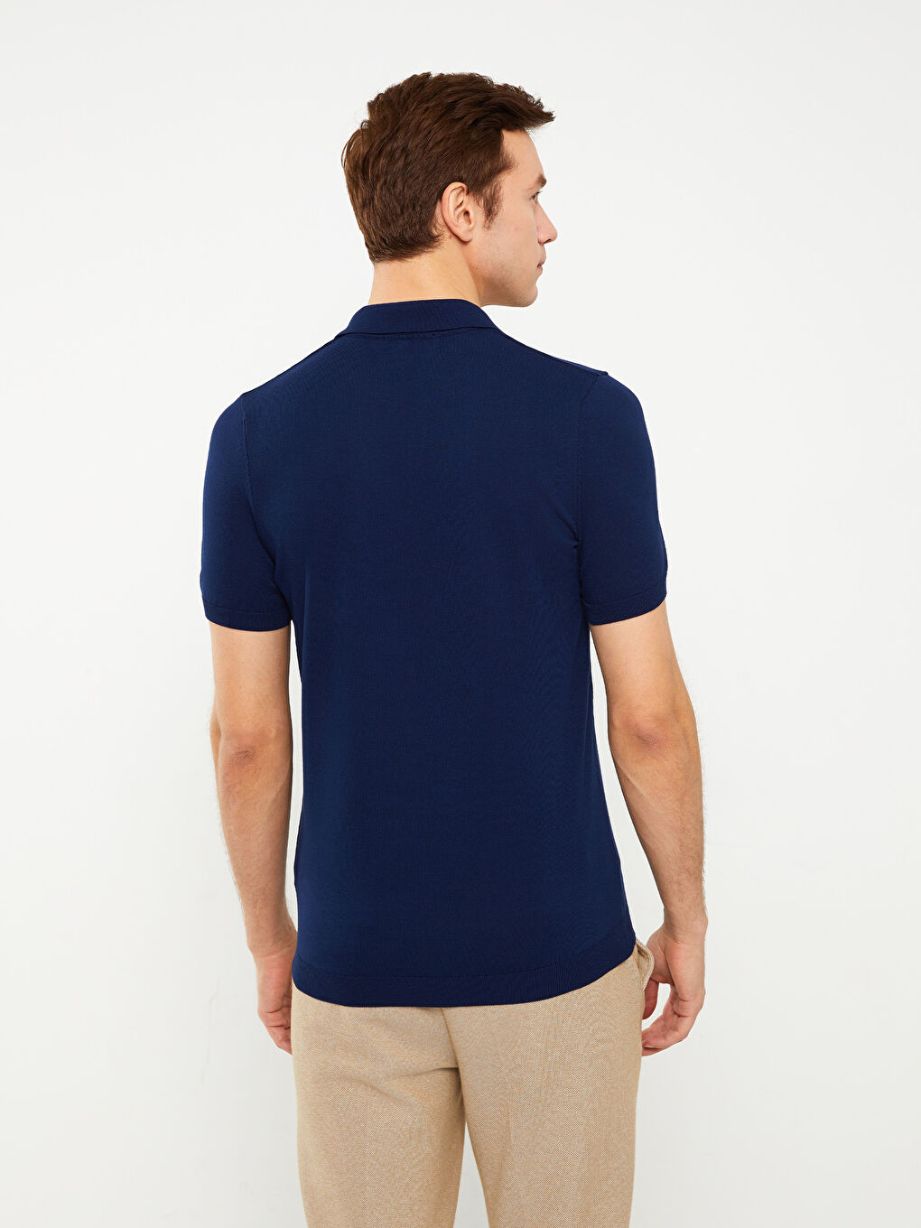 سترة تريكو بياقة بولو وكم قصير للرجال-4