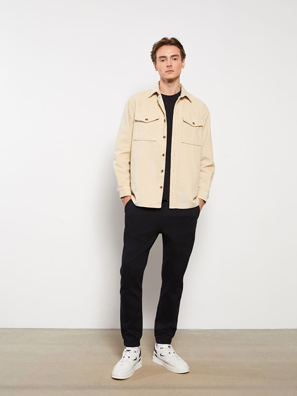 Siyah Slim Fit Erkek Jogger Pantolon