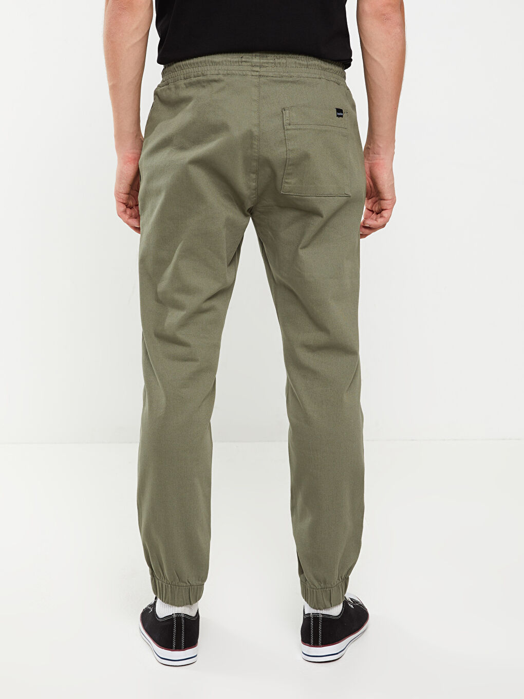 Ерлерге арналған тар пішім саржа джоггер шалбар-3