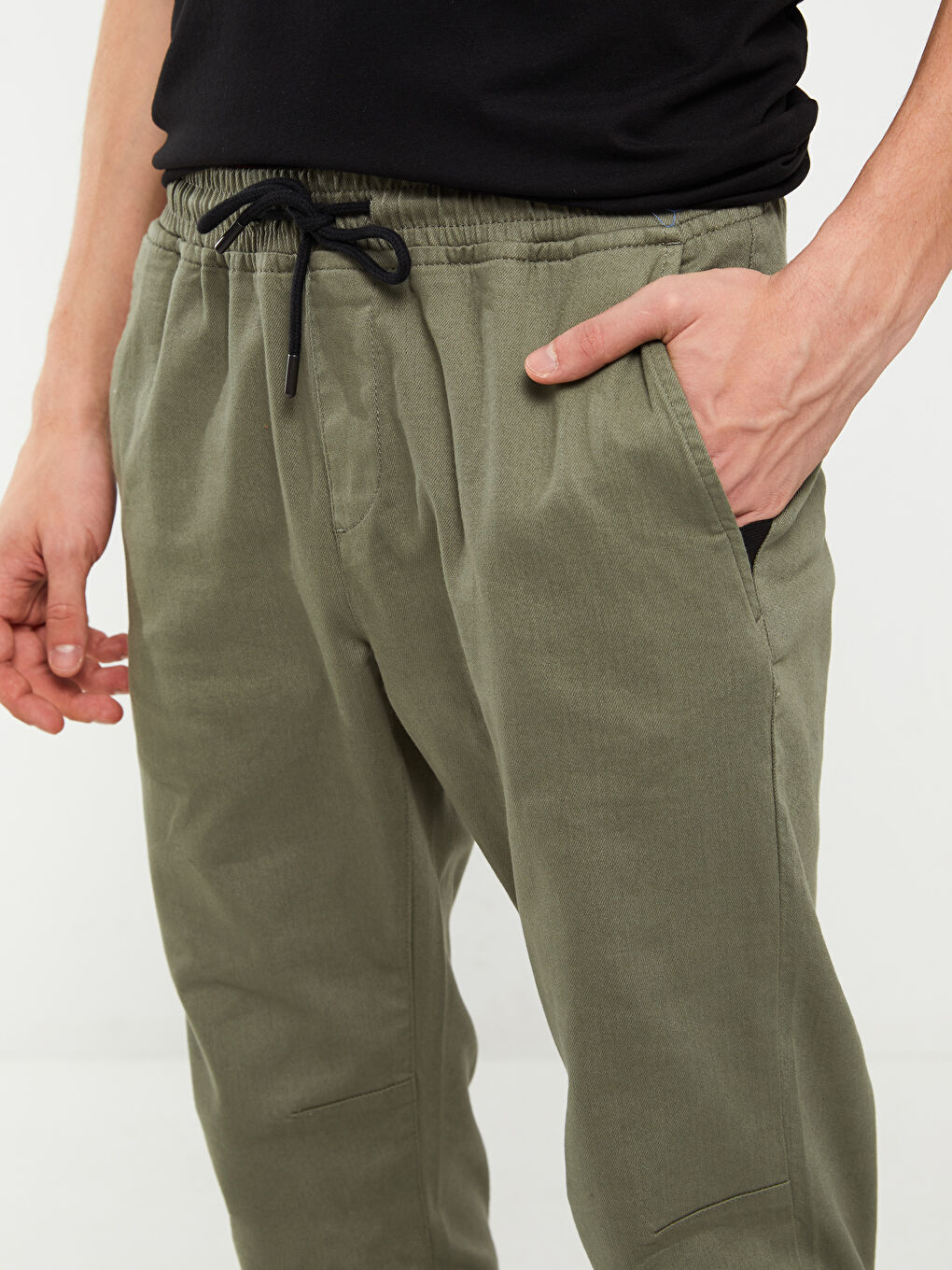 Ерлерге арналған тар пішім саржа джоггер шалбар-4