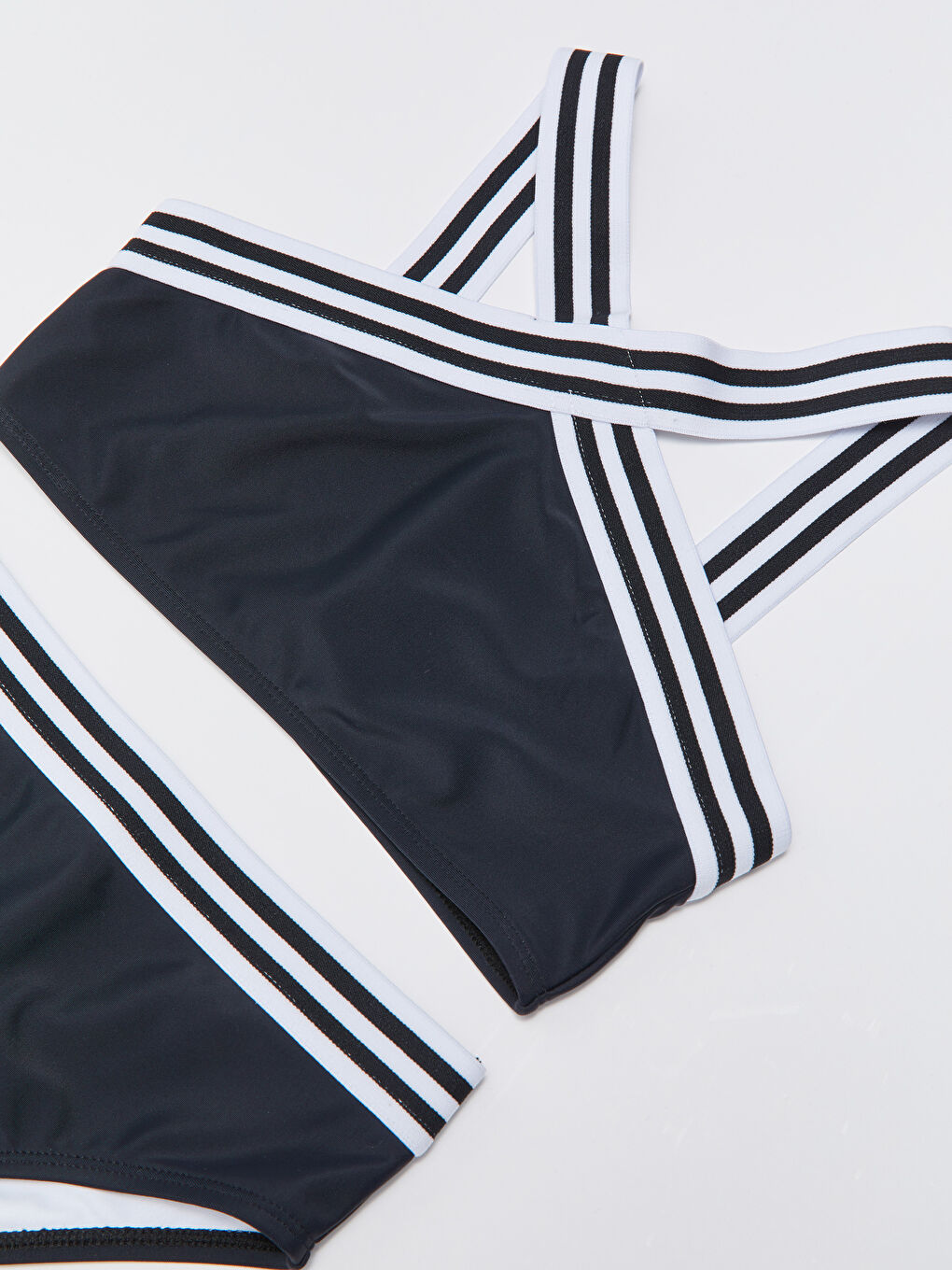 LCW Kids Siyah Çizgili Kız Çocuk Bikini - 2