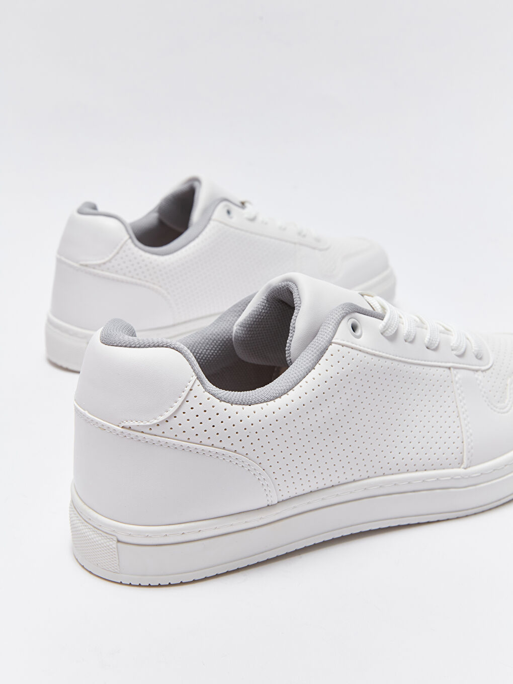 Beyaz Bağcıklı Erkek Spor Ayakkabı-3