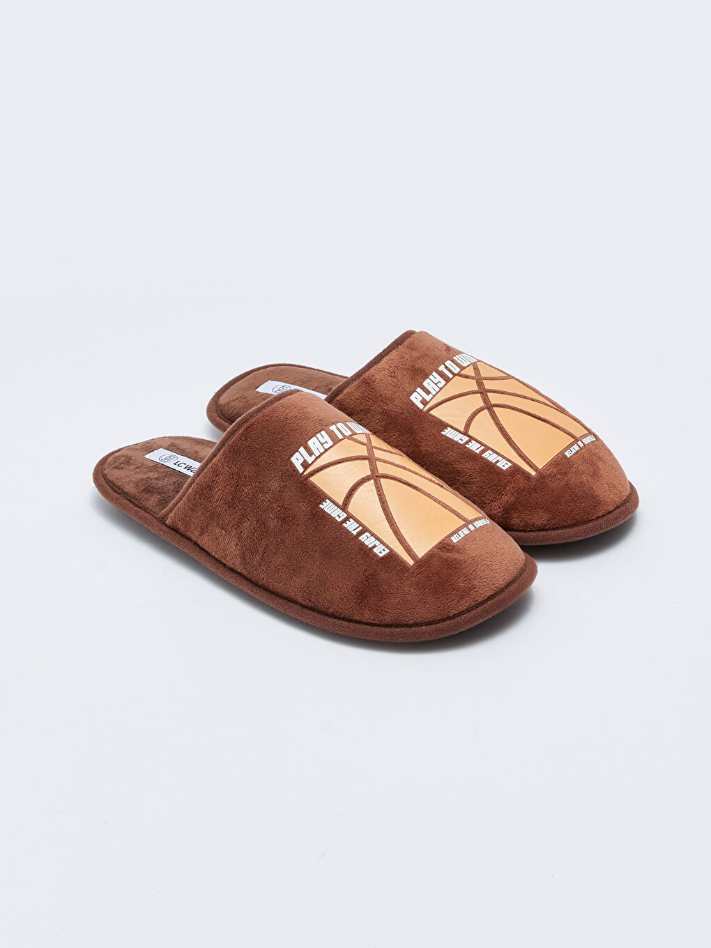 نعال منزلية مغلقة المقدمة منقوشة للرجال