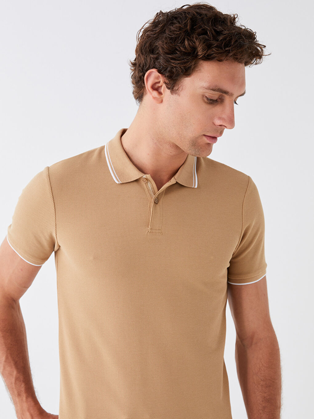 Bej Polo Yaka Kısa Kollu Erkek Tişört