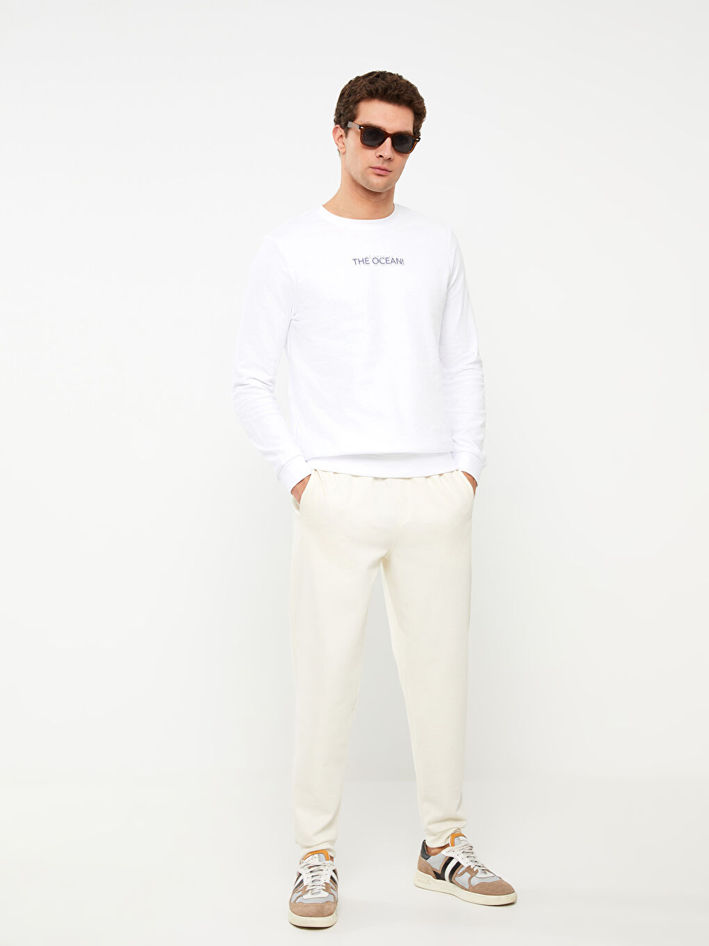 Crew Neck Long Sleeve Printed Men's Sweatshirt-1