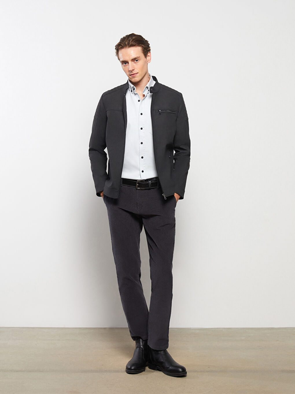 معطف جلد صناعي للرجال بياقة الدراجين النارية وقصة عادية-1