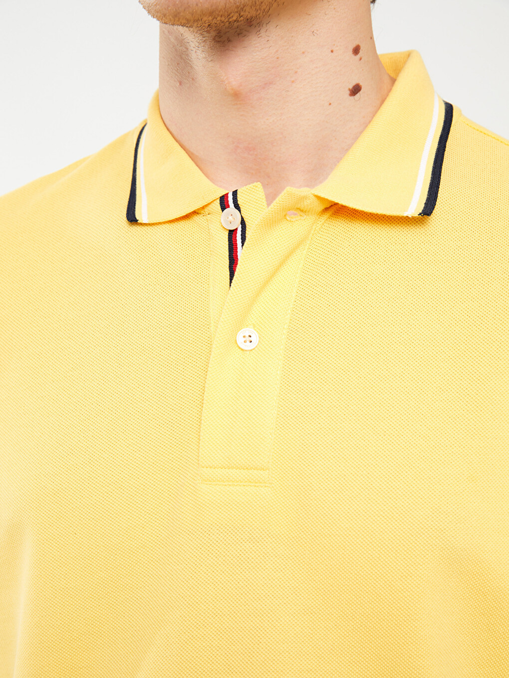 T-shirt En Piqué À Manches Courtes Et Col Polo Pour Homme-3