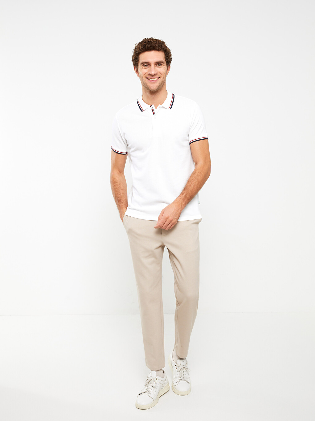 T-shirt En Piqué À Manches Courtes Et Col Polo Pour Homme-2