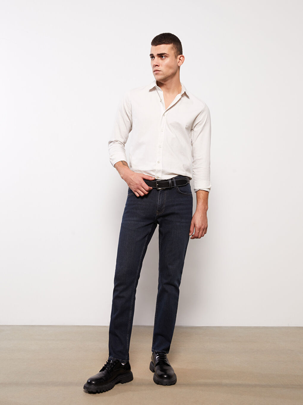 779 جينز بقصة عادية للرجال