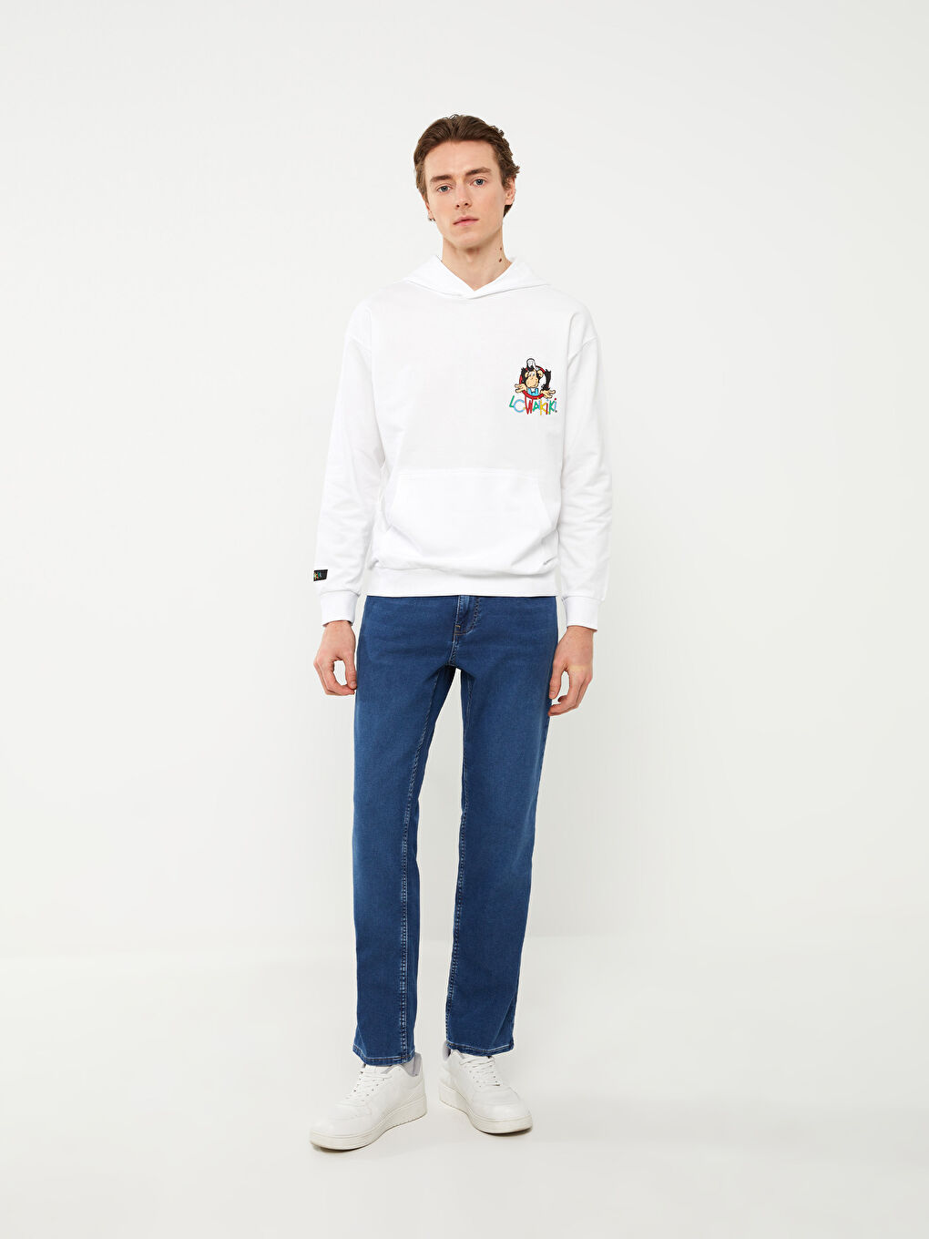 779 جينز بقصة عادية للرجال-1