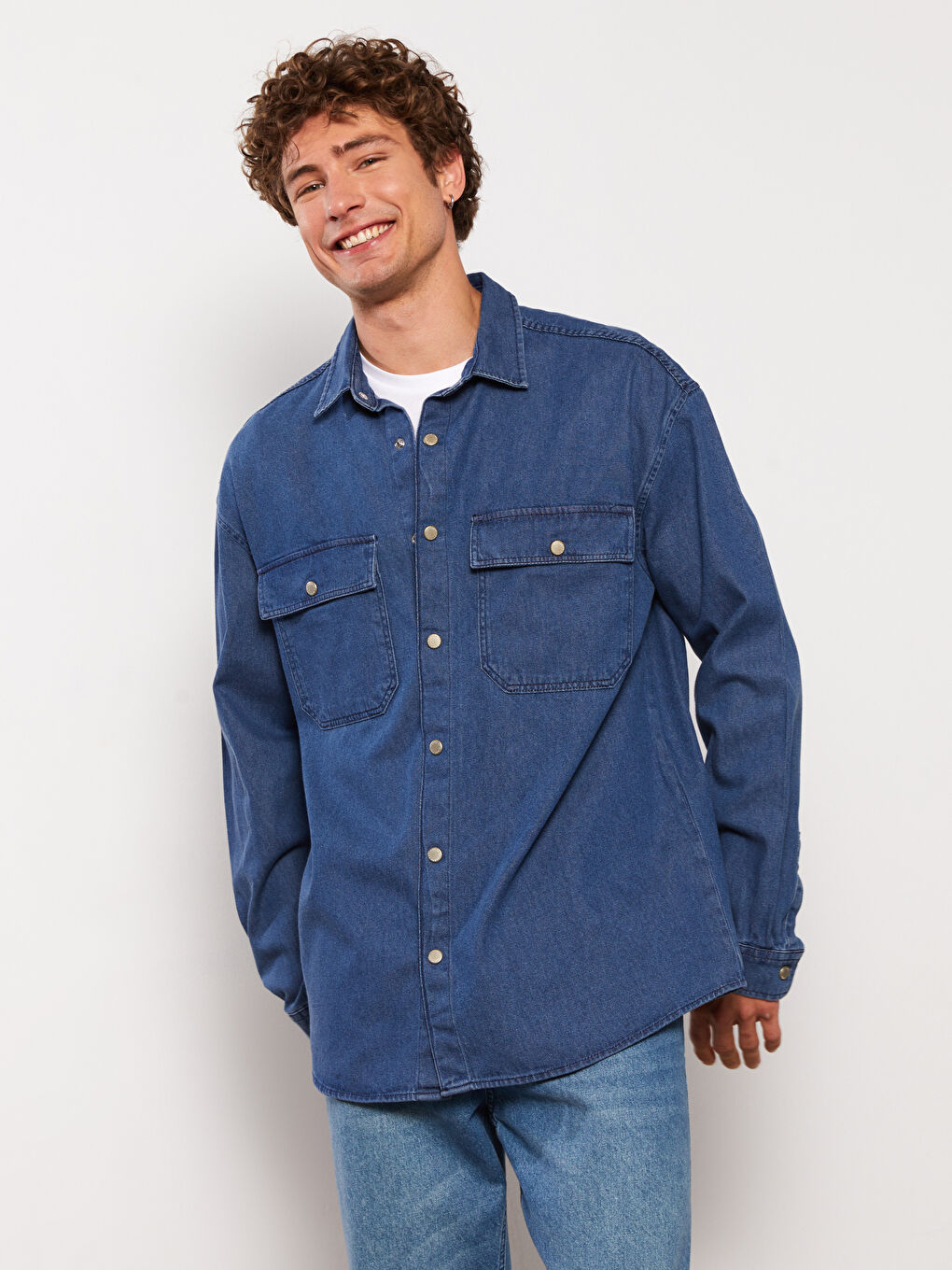 Relaxed Fit Long Sleeve Men's Denim Shirt-2
