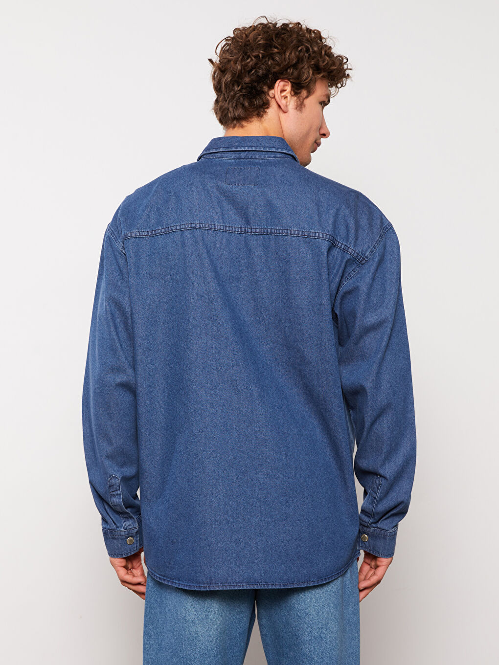 Relaxed Fit Long Sleeve Men's Denim Shirt-4