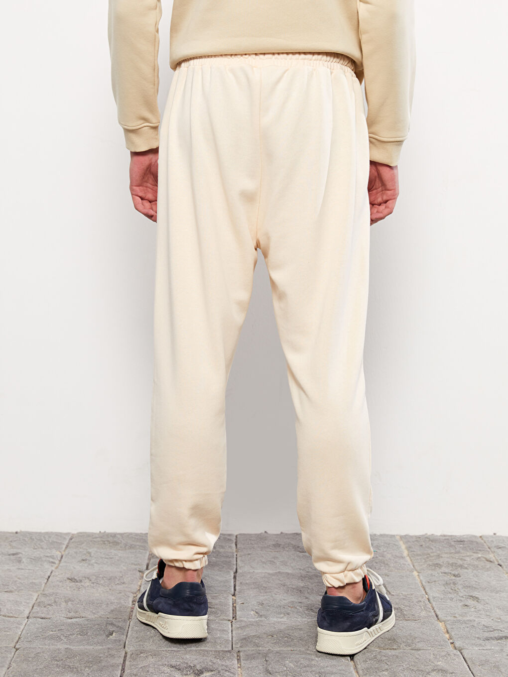 Relaxed Fit Men's Jogger Sweatpants-4