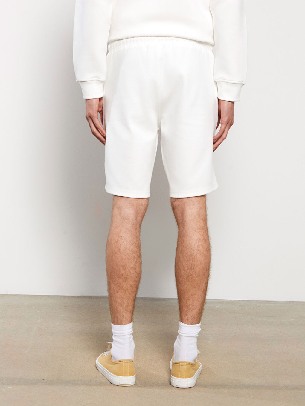 Ekru Slim Fit Örme Erkek Şort-4