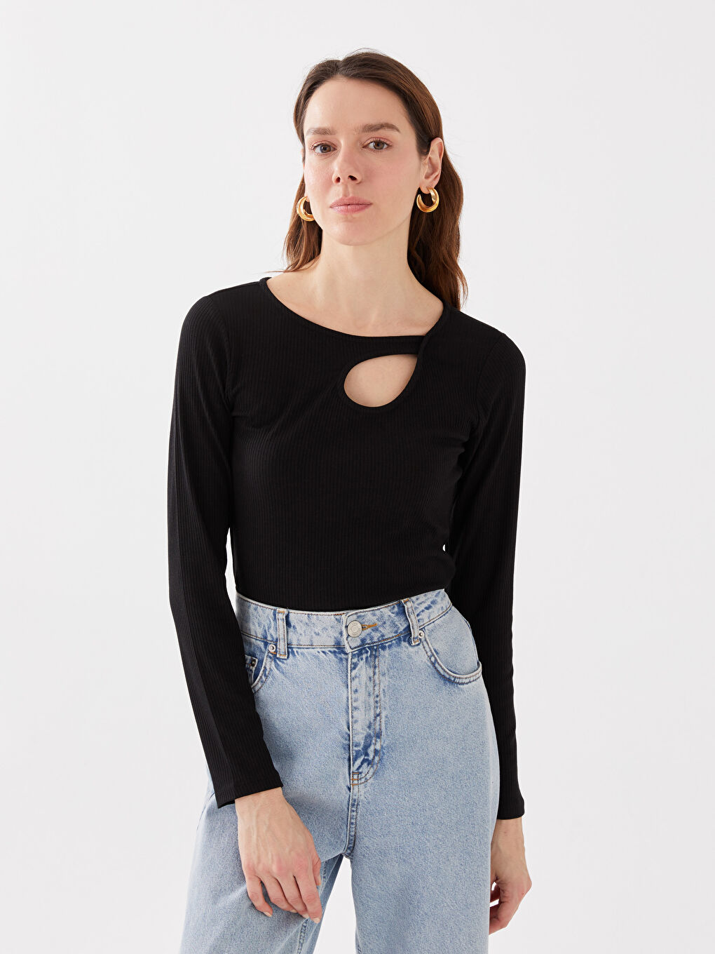 Siyah Bisiklet Yaka Düz Uzun Kollu Kadın Tişört