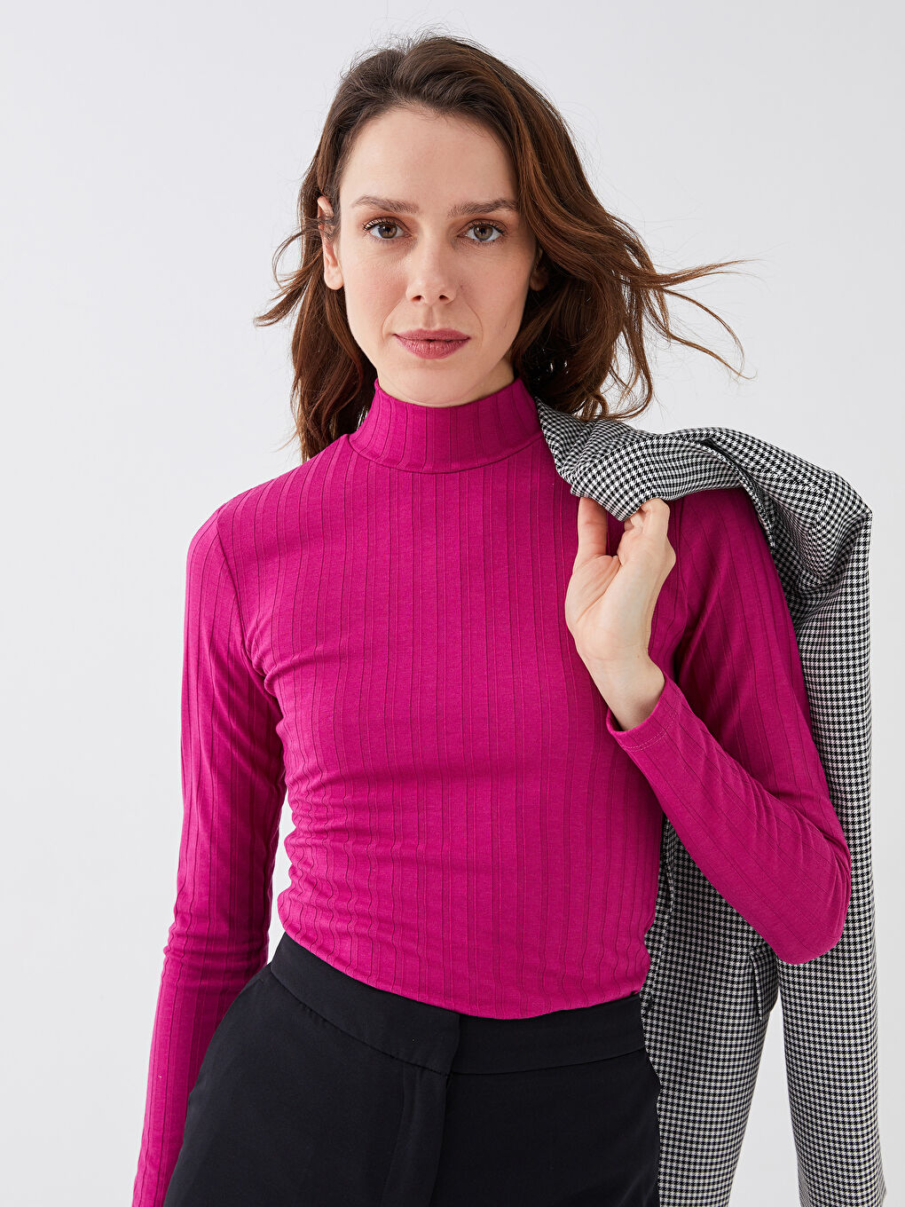 Funnel Neck Plain Long Sleeve Women's T-Shirt-2