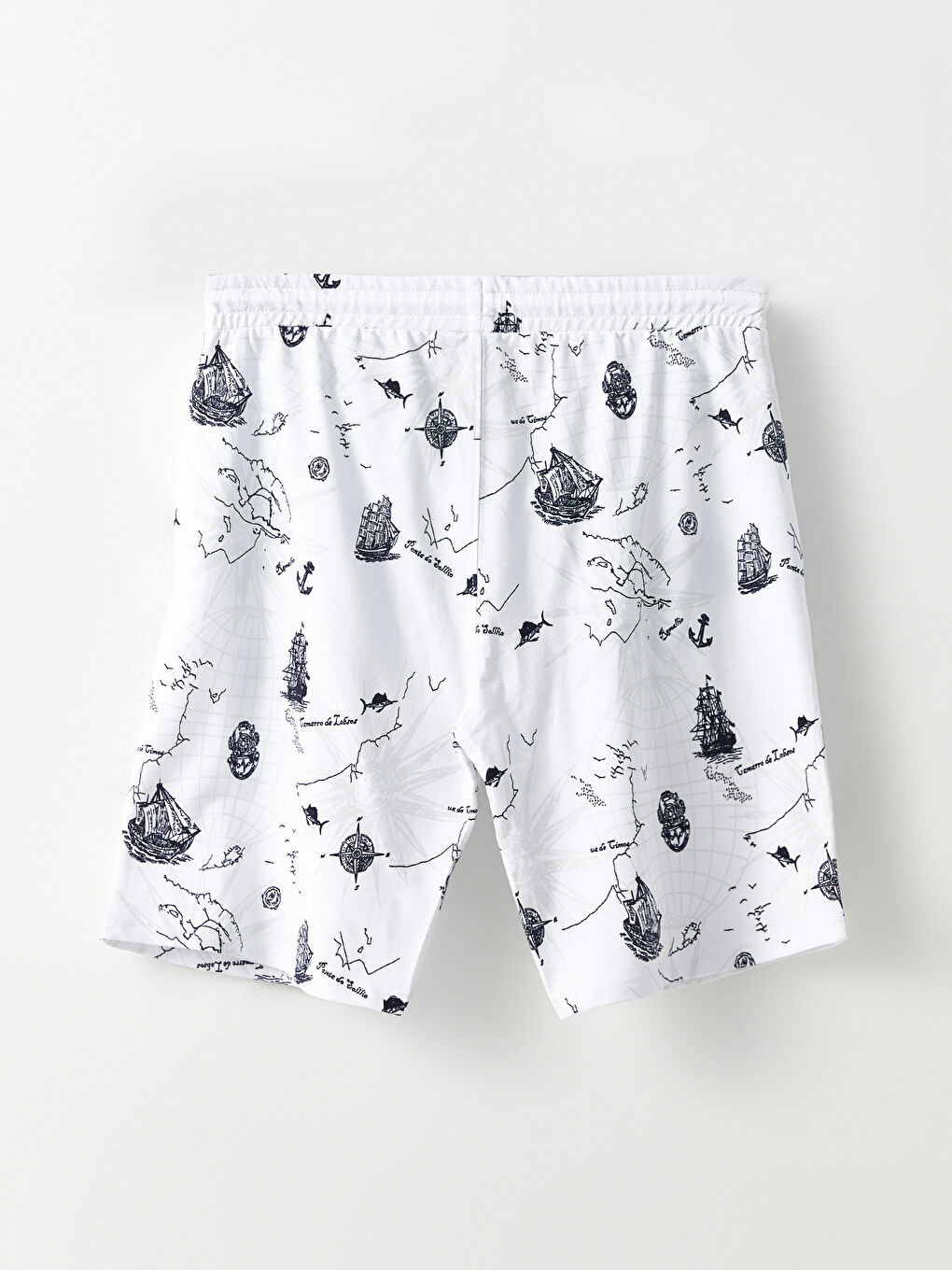 Beyaz Slim Fit Beli Bağlama Detaylı Erkek Şort-6