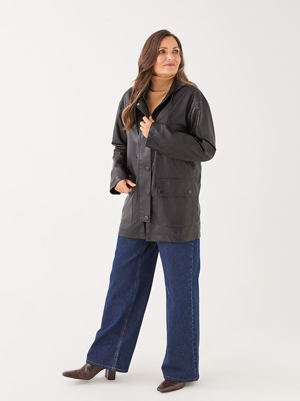 Manteau en Similicuir pour Femmes avec Capuche et Manches Longues Droites-2