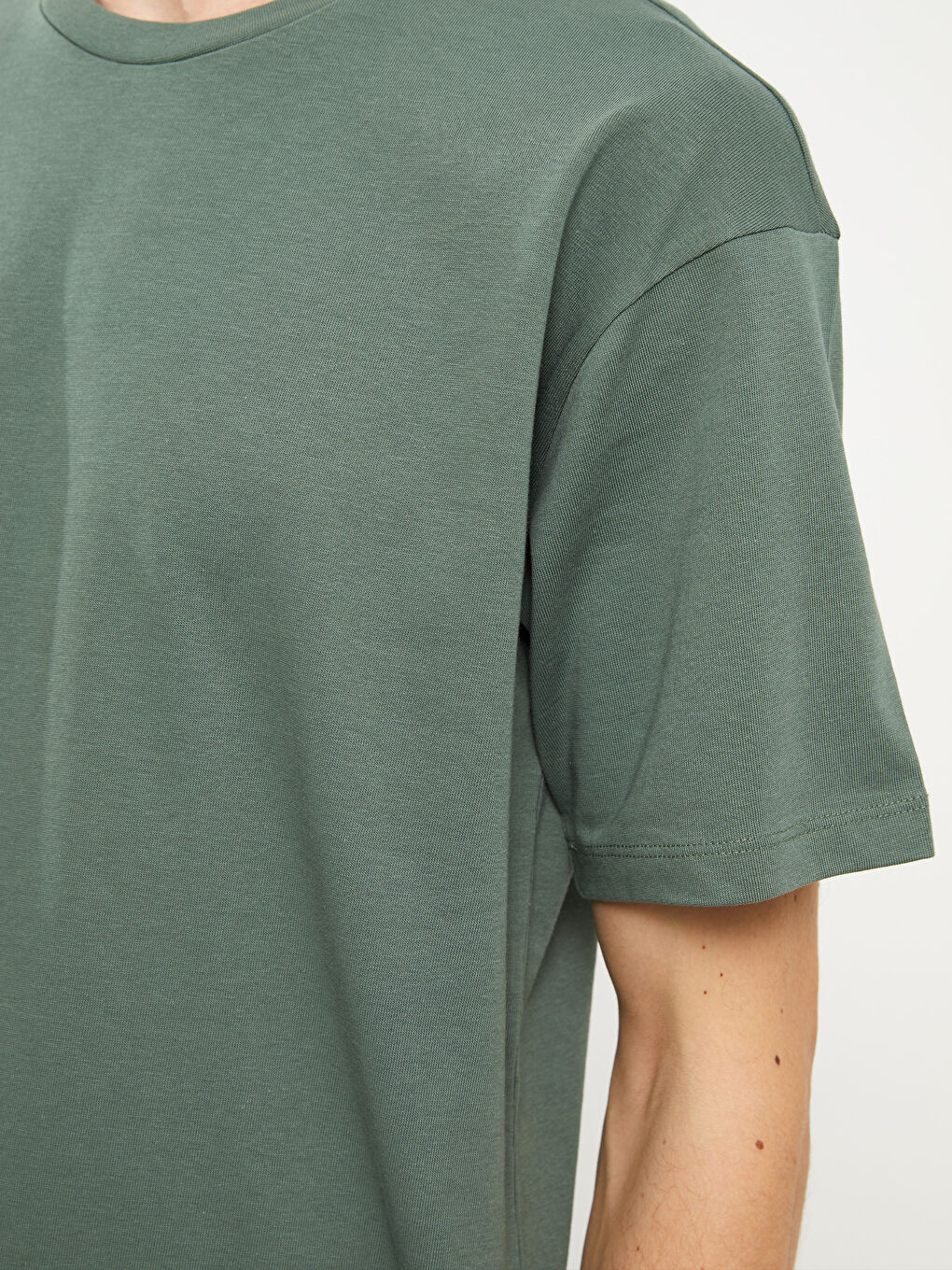 Yeşil Bisiklet Yaka Penye Erkek Tişört-3