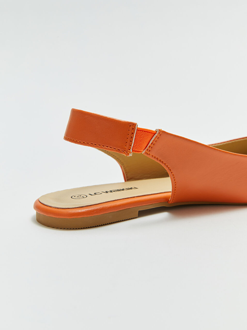 Leather Look Pointed Toe Flats -S32615Z8-SDN