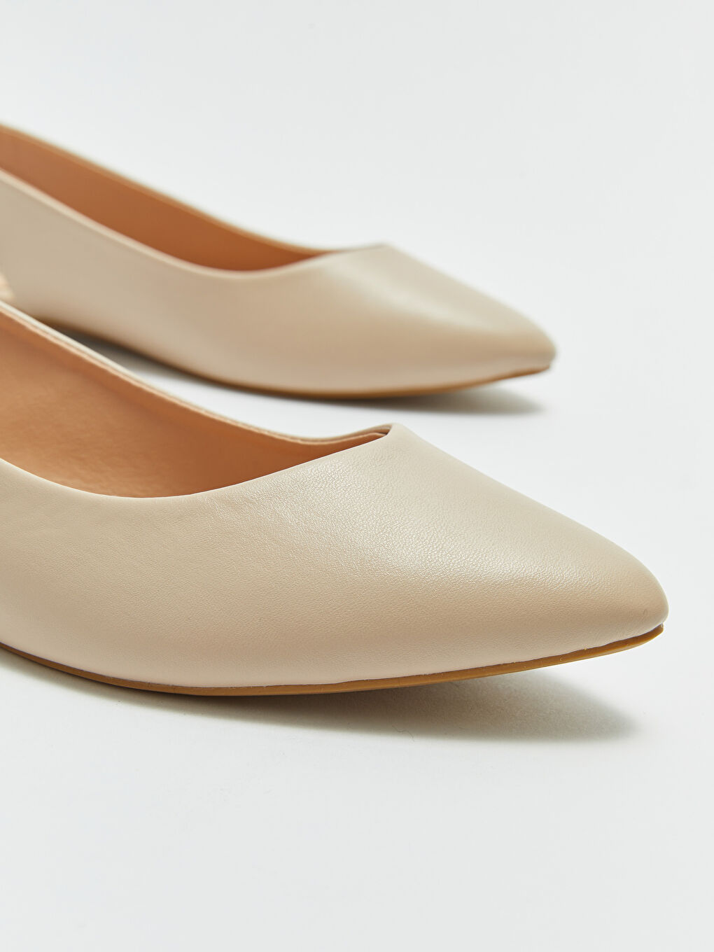 LCW STEPS Leather Look Pointed Toe Flats -S32615Z8-SVZ