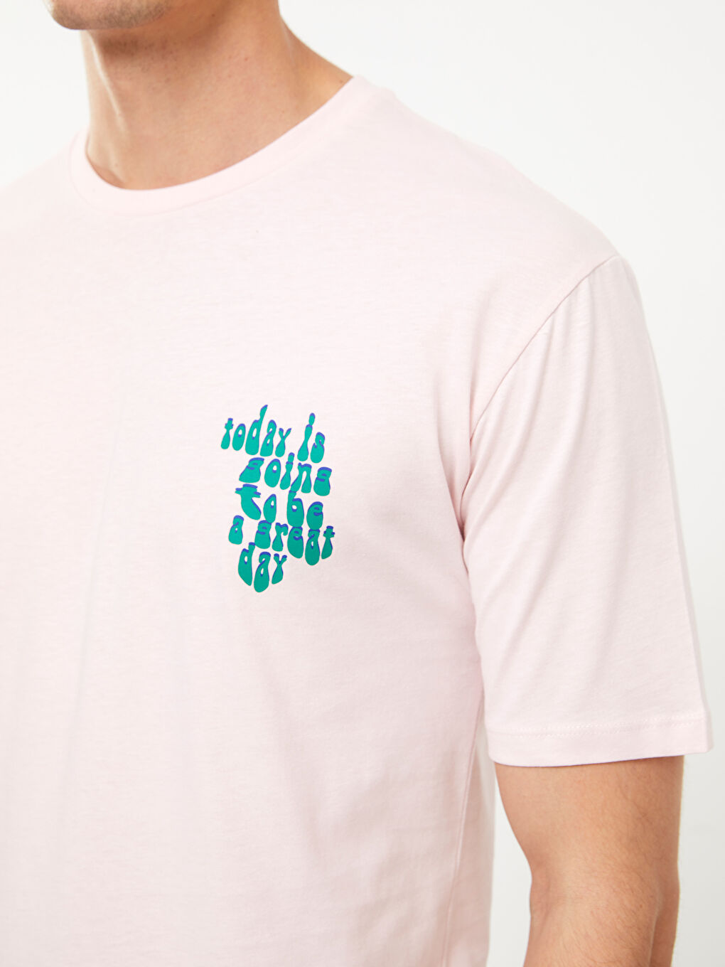 تيشيرت رجالي بياقة دائرية قماش جيرسي-4