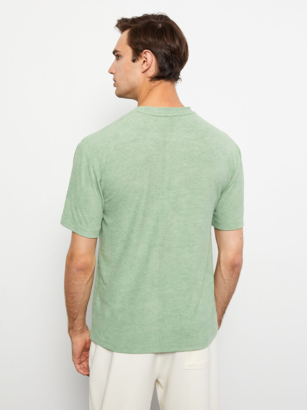 Yeşil Bisiklet Yaka Kısa Kollu Erkek Tişört-4