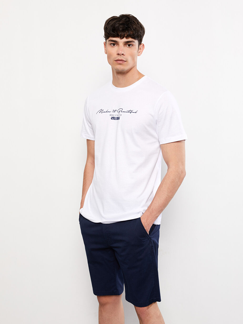 Beyaz Bisiklet Yaka Kısa Kollu Baskılı Penye Erkek Tişört-2